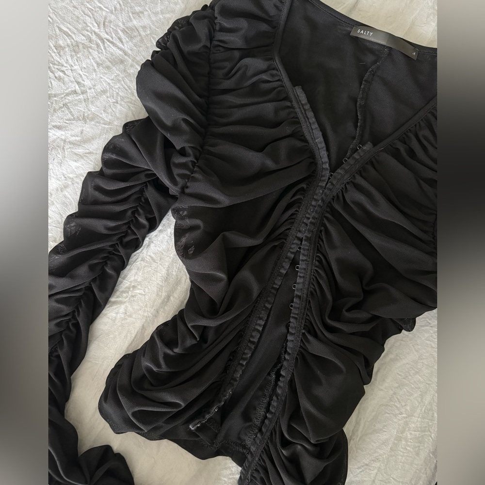 Ruched hook front top